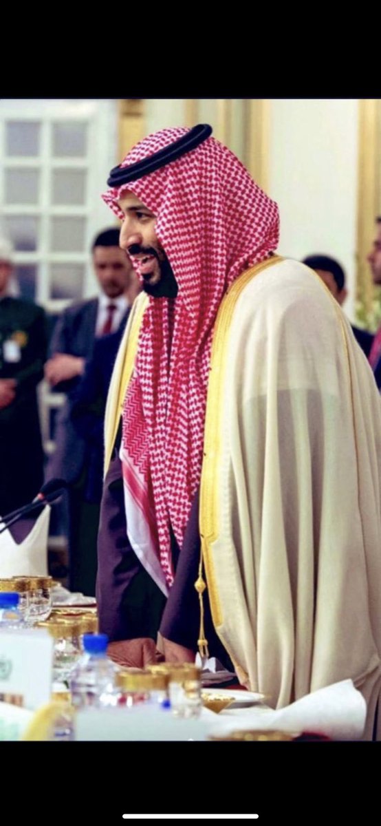 #عزنا_فخرنا 
<a href="/AzizbagBag/">عبدالعزيز أحمد بغلف🇸🇦</a> 

مثل ابوه بقوّ عزمه والمبادي 
وبالشدايد والملامح مثل جدّه 
   🇸🇦💚