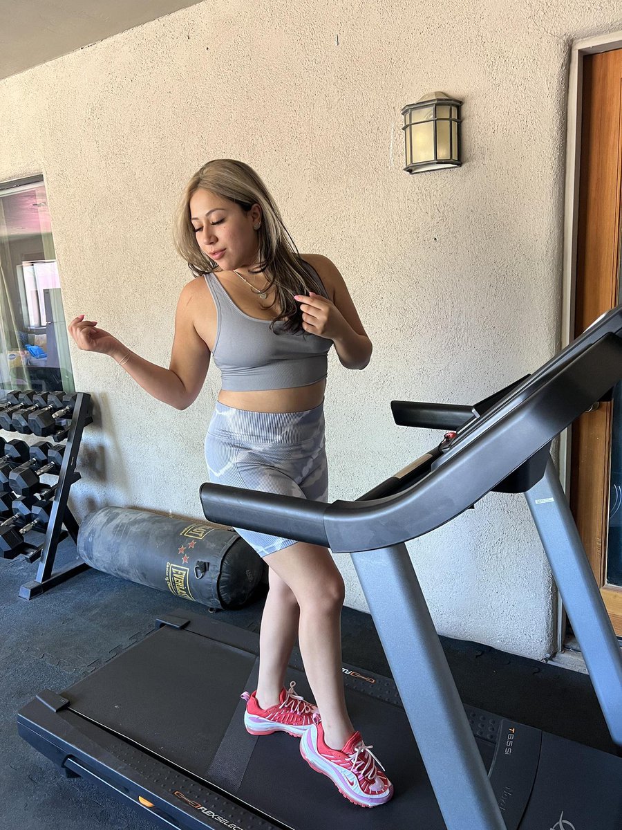 Wanna work out with me?