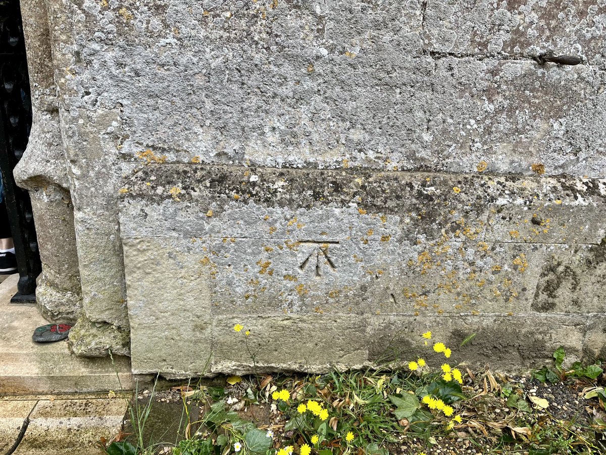 Kathryn11Baird's tweet image. Spotted this mark beside the porch at Church of St Mary and All Saints, Fotheringhay today.