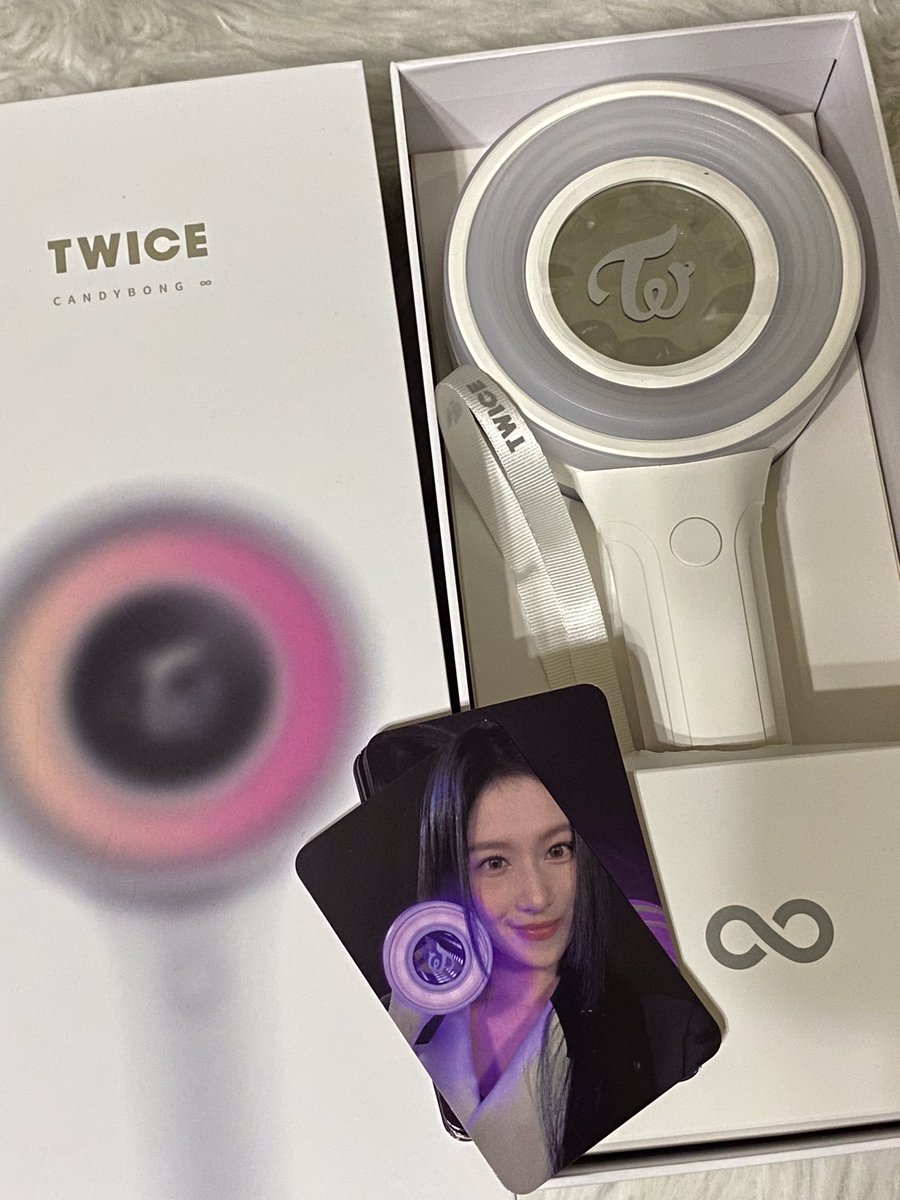 pcktzddeonuwon's tweet photo. HI @seoul_stop, I already got my cbz infinity, and It packed so well. Thank you so much for this, will order again. Also, I made an unboxing video in my video channel

https://t.co/A4Ph9IbXJD https://t.co/fcQgMqiZzg