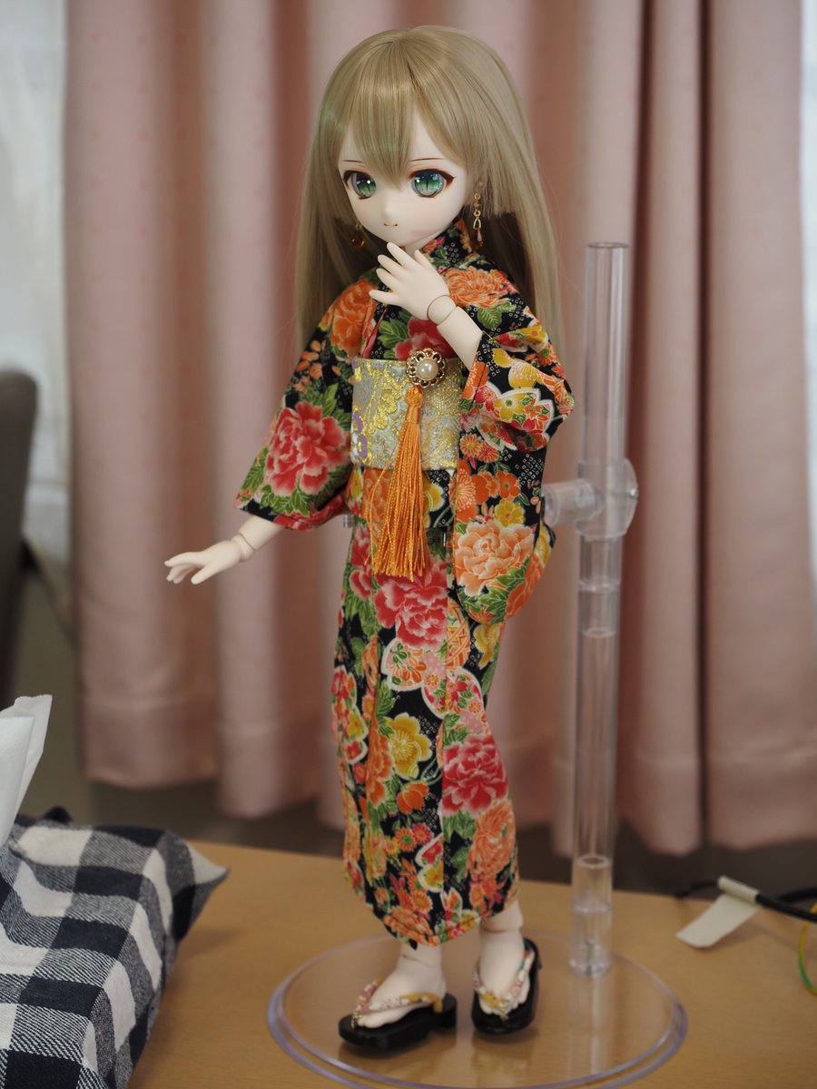 ナナシロ tweet media