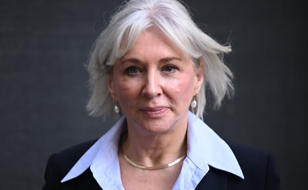 Queen of the Scroungers 
Dorries - not voted for a yr, doing a book on Johnson &amp; working at TalkTV. Drawing full MP salary &amp; exp, from
 which she has paid her daughters £80pa in the past. She's about to get £22K recess payment despite saying she resigned with immediate effect.