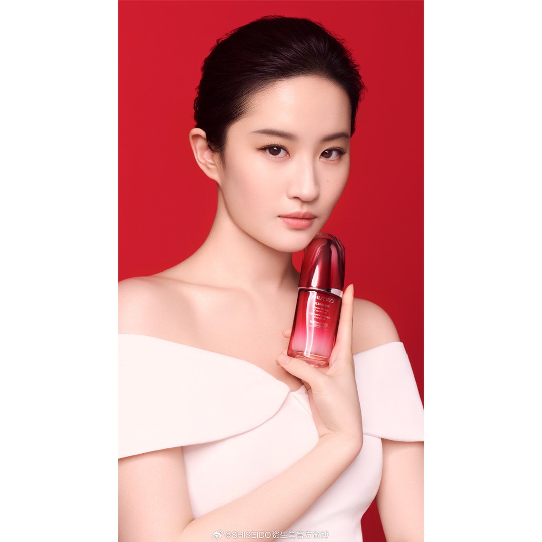 LiuyifeiSpain's tweet photo. 📸 Liu Yifei �� Photography With SHISEIDO✨ #shiseido 
#LiuYifei #CrystalLiu #yifei_cc #photography @yifei_cc #Mulan #photos https://t.co/Q7K712Tq1Y