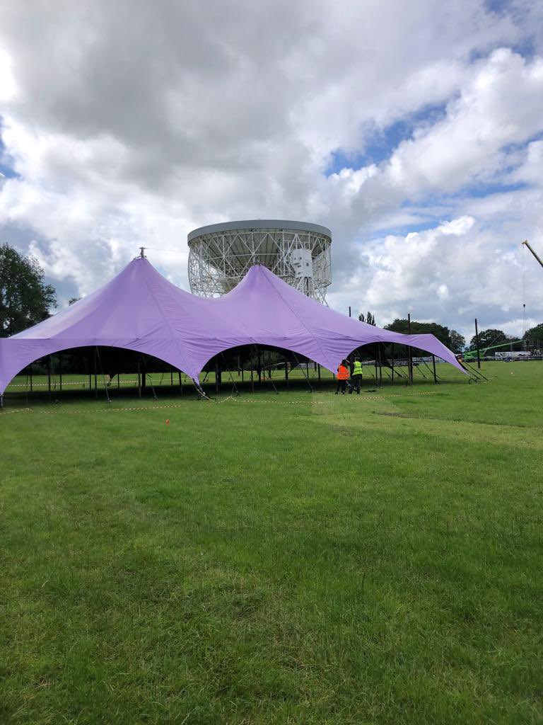 bluedot tweet media