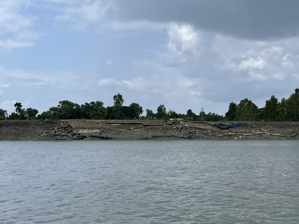 rajibshaw's tweet image. #embankment damages in #sundarban