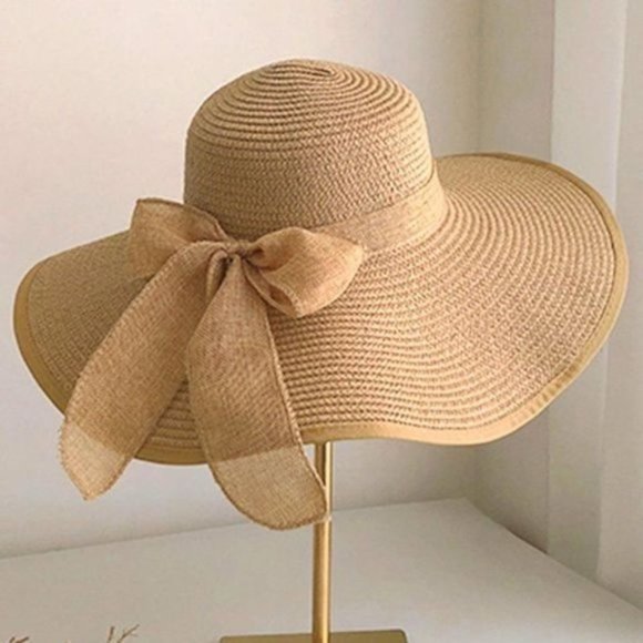 So good I had to share! Check out all the items I'm loving on <a href="/Poshmarkapp/">Poshmark</a> #poshmark #fashion #style #shopmycloset #dooneybourke: posh.mk/q8nSfWgNtBb