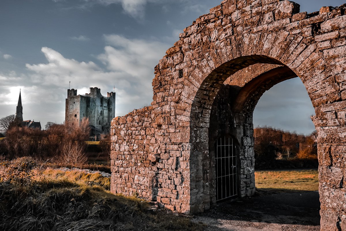 trim castle gate. Ireland. Sony Alpha 7iii
#Ireland #trimcastle #castles