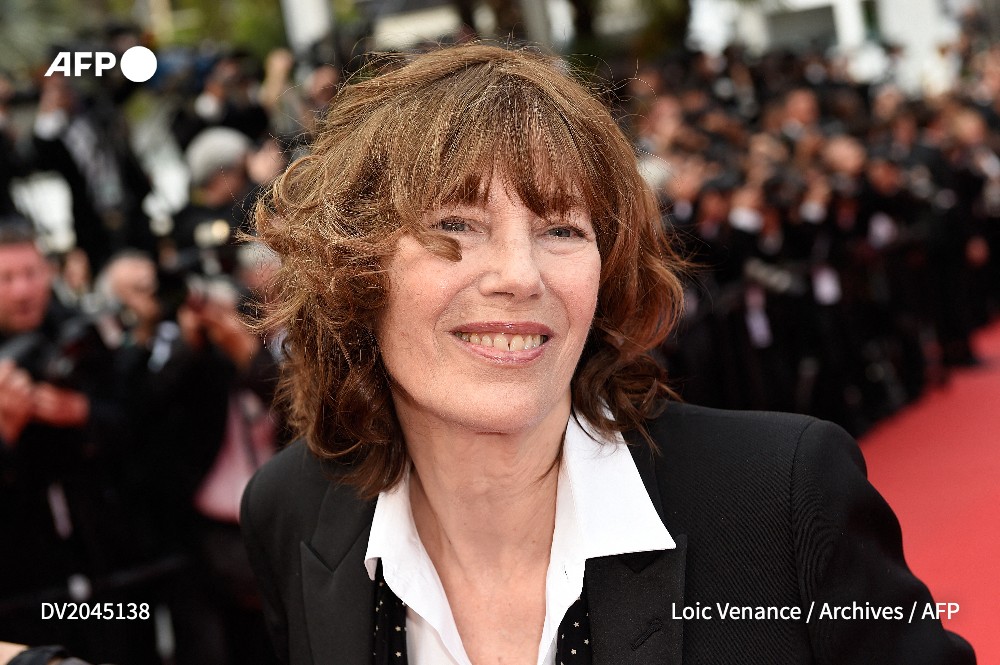 afpfr's tweet photo. Décès à 76 ans de Jane Birkin #AFP https://t.co/HLPW7dYfaA