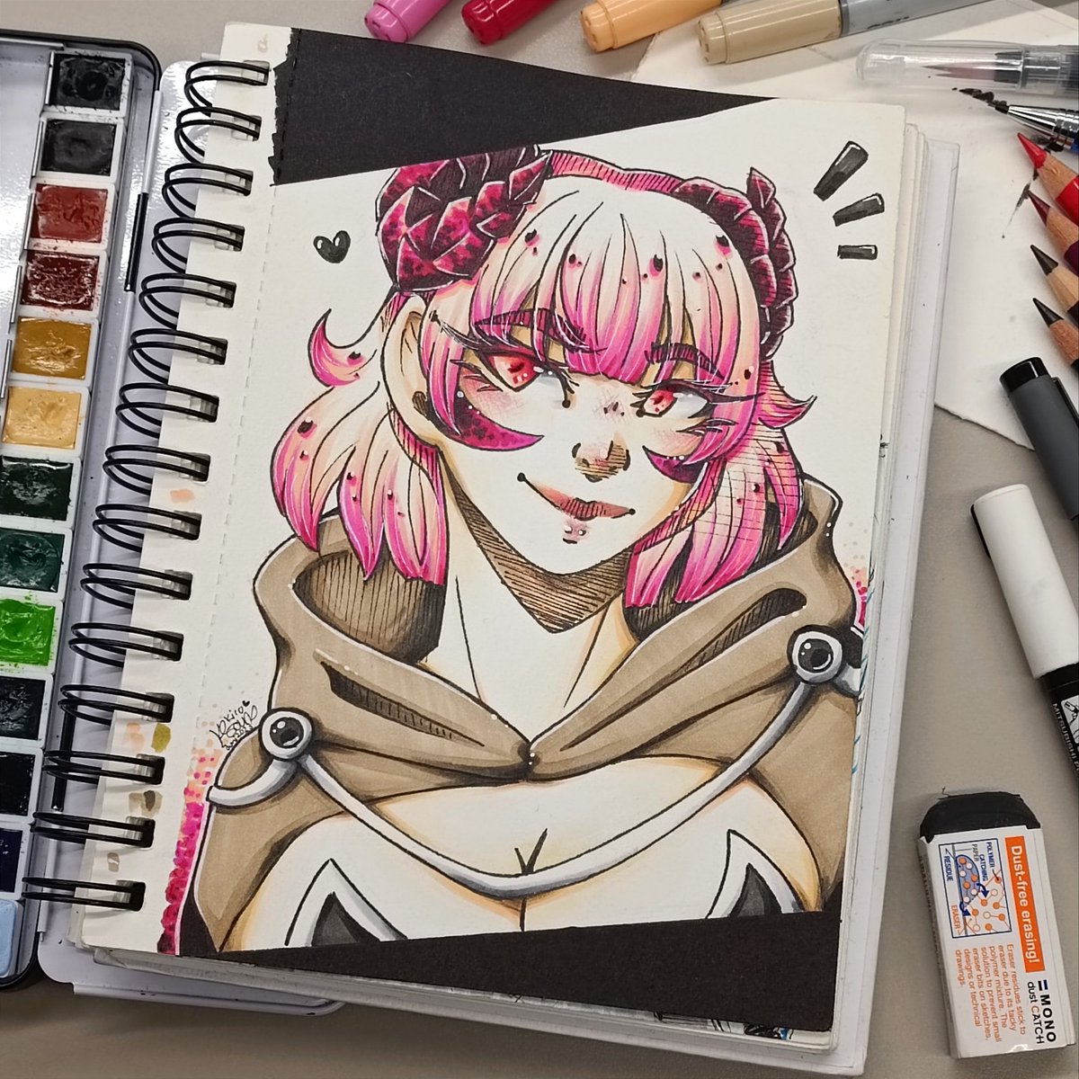 🖤♥️~ Garnet Dragon ~♥️🖤
.
One of female original characters and I really had fun drawing her!~ Do you wanna see more female characters?~♥️✨
.
#germanmangaart #germanart #schminckehoradam #mixedmediaartist #copicmarker #polychromospencils #fantasycharacter #originalcharacter