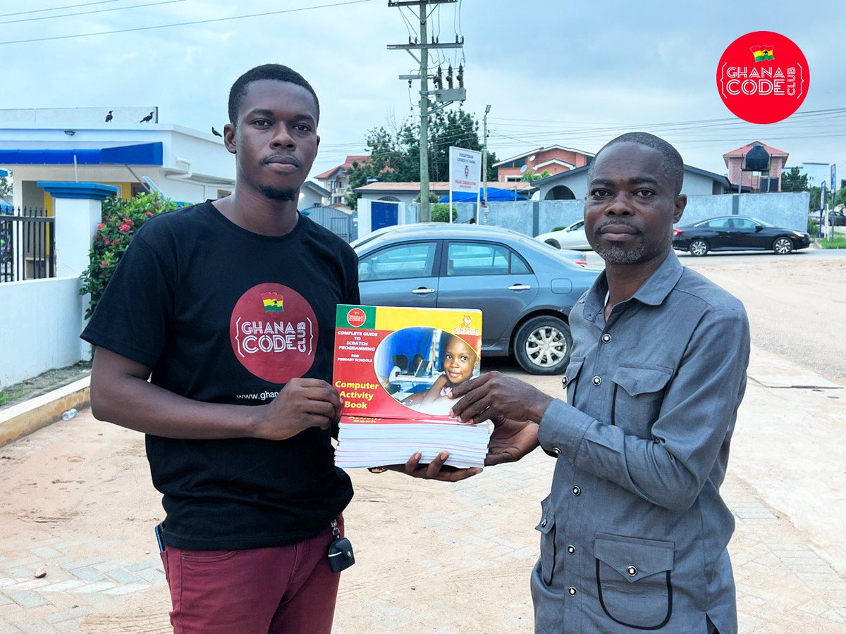 This librarian,travelled all the way from Keta Volta Region to Accra to get guidelines about starting a Code Club inside the Keta public Library. #Ghanacodeclub is proud of his efforts. We gave him free materials and resources to get started. #Ghana #programming #codeclub