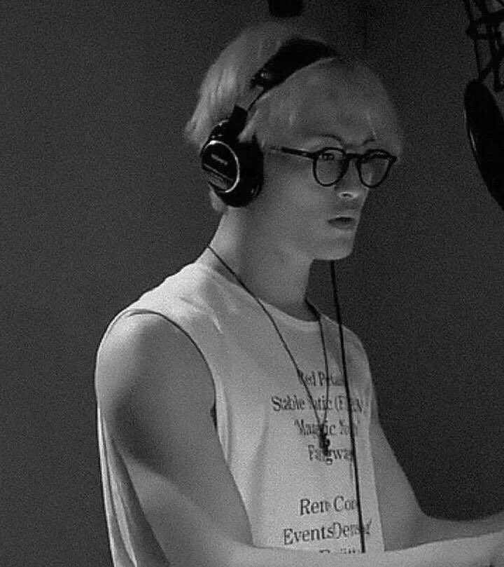 Still pretty

what if agie sheina pacaran
— marklee one tweet au