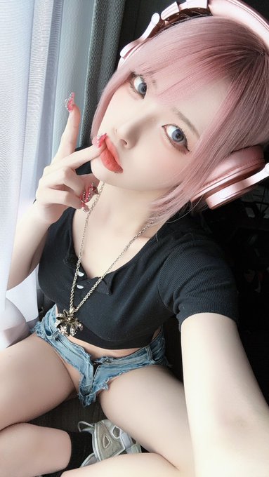 Twitterのコスプレ画像2