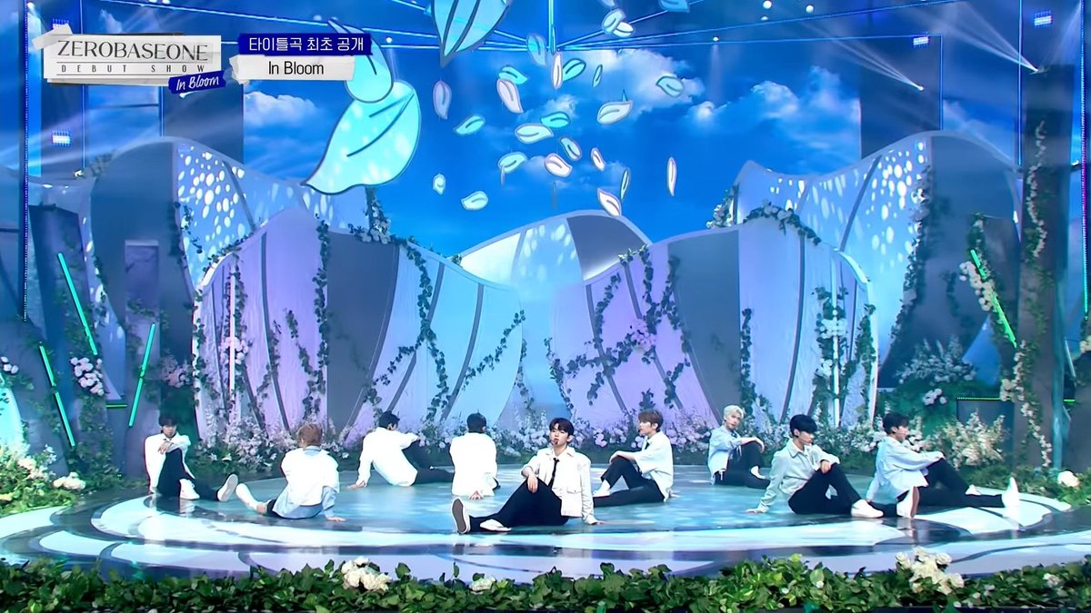 jiwoongfans's tweet photo. ZB1 STAGES ARE SO COOL AND SO NICE TO LOOK AT they did amazing as always https://t.co/NYaAWcaB5N