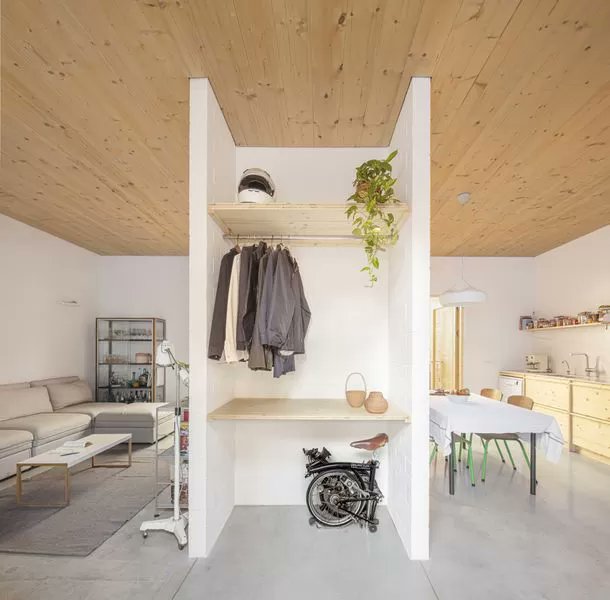 e_architect's tweet photo. A renovation of an old house located in the center of Sabadell, the neighbourhood is characterized by small buildings touching each other:
https://t.co/W7q8VqV5rS
#Sabadell #Catalan #SpanishHome #house https://t.co/M1blC0euHt