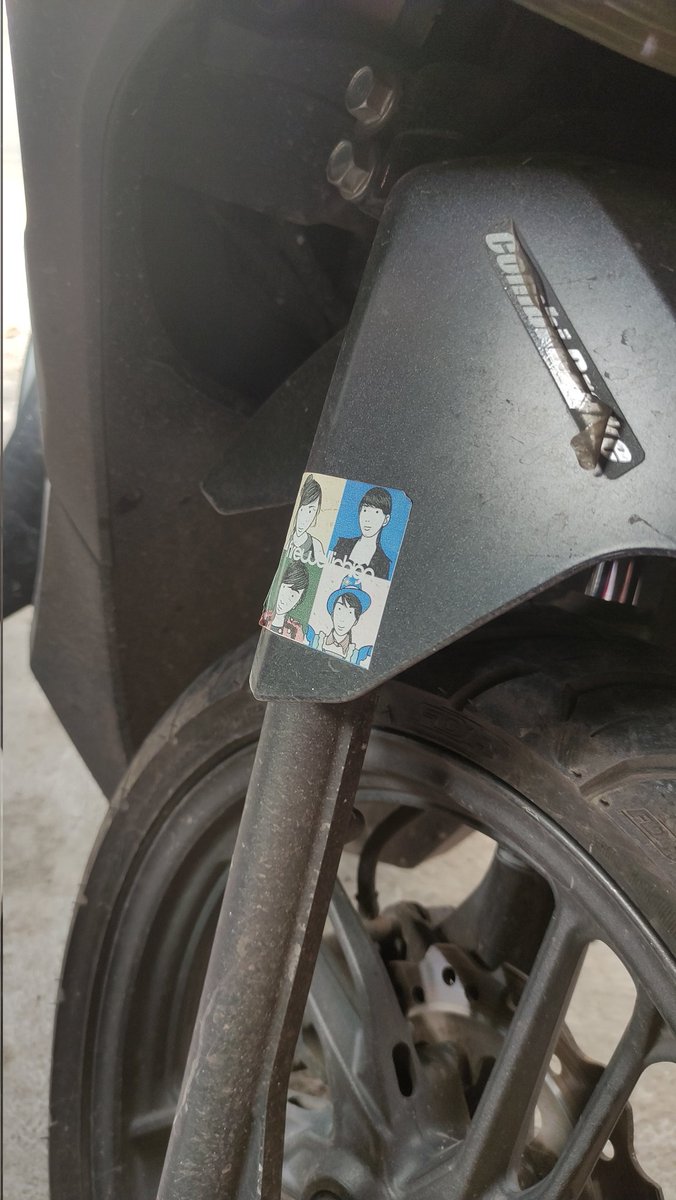 Gila ini stiker awet bgt 🤣