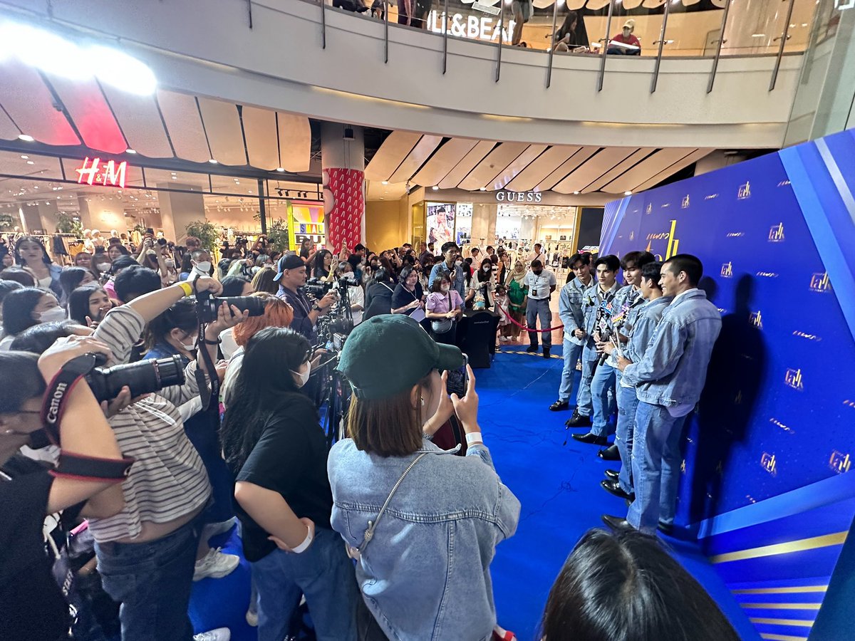 ThuniizSmile's tweet image. วันอาทิตย์ สุดแฮพพรี้ ทำงานกับหนุ่ม ๆ #Snapproject #Snapofficialth 
#PraewTalk2023xSnapProject