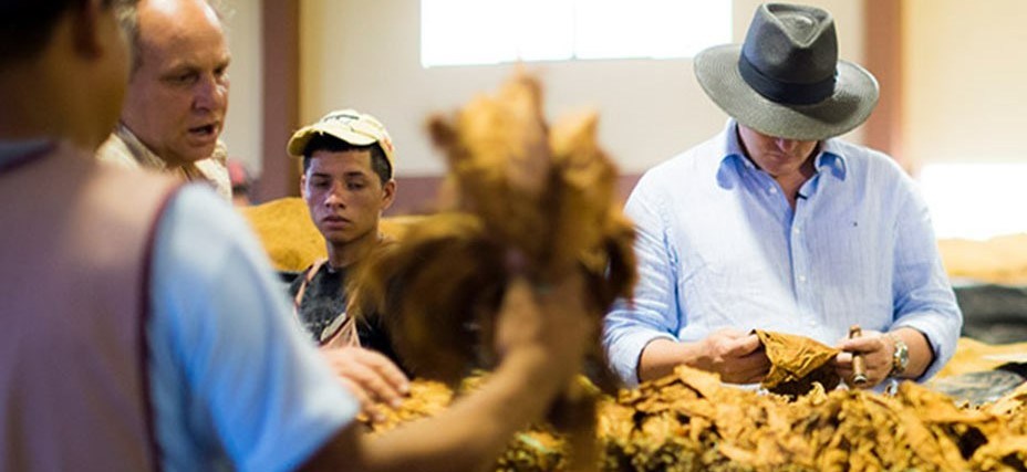 AJ Fernandez Cigar Evening - Wed 26th July - mailchi.mp/gauntleys.com/…