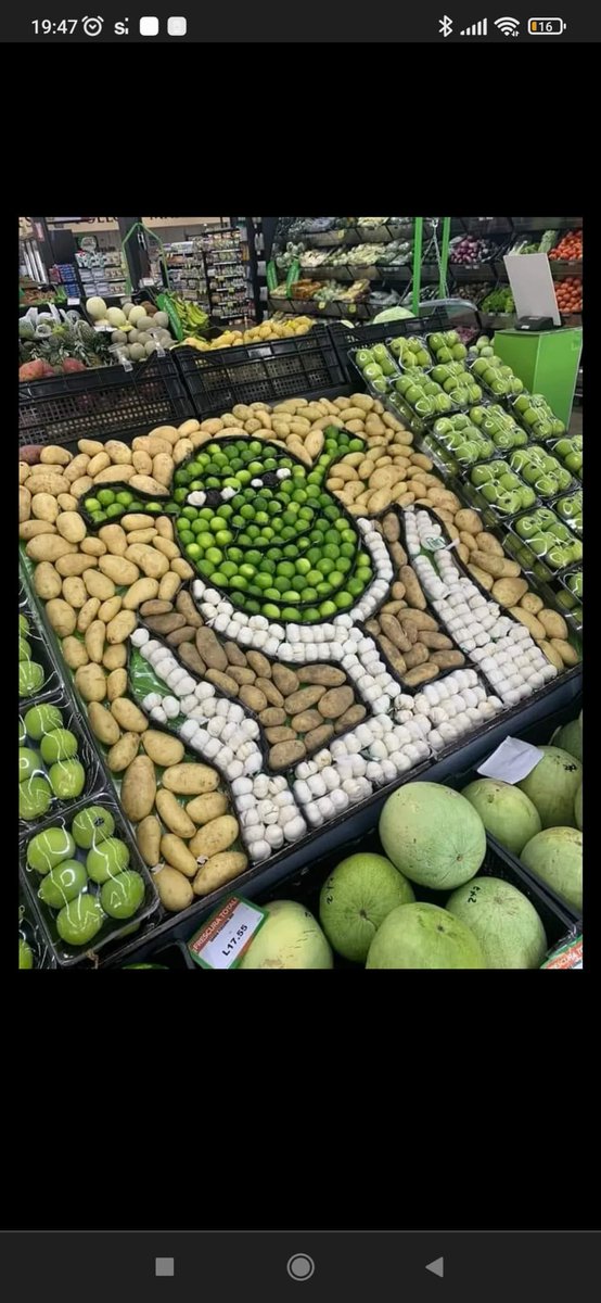 IMarsze's tweet photo. Czyżby #shrek lubił limonki? https://t.co/Nzp2O4oXfI