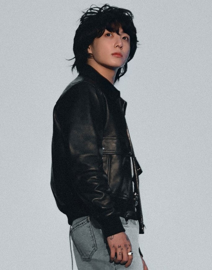 ˙ᵕ˙ | semi ia tweet media