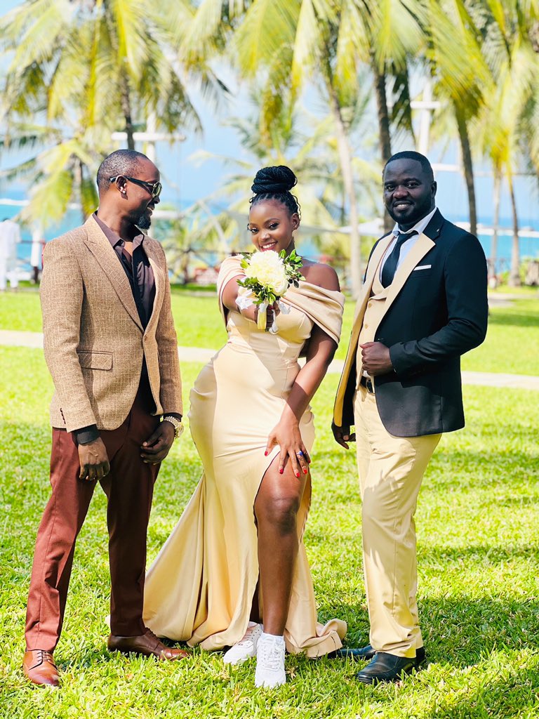 precious_remmie's tweet photo. My groom 🥰🥰 @BindeebaRaymond ❤️ https://t.co/17F6q7PdT4