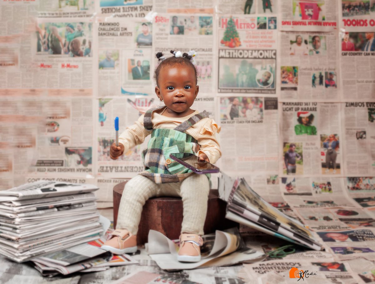 zikomenard's tweet photo. Daughters of #mediapractitioners read 🤓 // my early riser Tahlia, Atidaishe turns 1 today 🙂 https://t.co/HHRQ4DN3gO