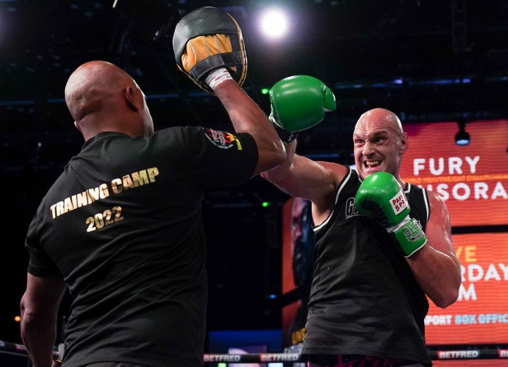 boxingscene's tweet image. John Fury on Tyson Facing Ngannou: Muhammad Ali Did The Same Thing When He Was Lineal Champion dlvr.it/SsFkZg