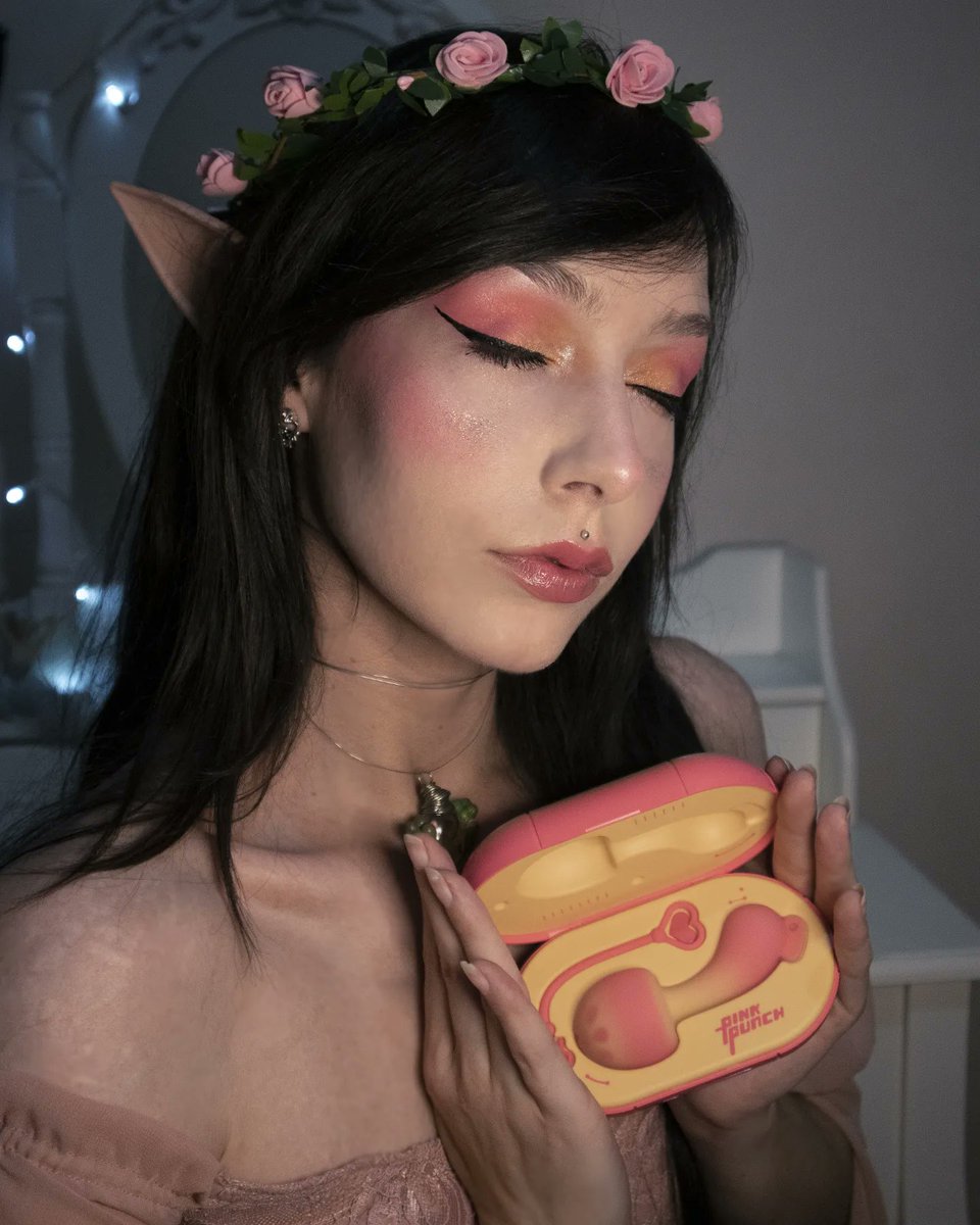 bunnylungzzz's tweet photo. Calling all MPDGs ๐ง๐ปโโ๏ธ๐
๐๐ฆ๐ธโจ The brand also makes a Peachu ๐ thats too cute!
Coupon Code "DARCY30" for 30% off @PinkPunchToy! ๐https://t.co/3yxLC8mcJN
#pinkpunch #ad #collab #sunsetmushroom #vibrators #pinkpunch #pixiegirl #fairygirl #onlyfansmodel #onlyfanscreators #nsfwtwt https://t.co/4oq4XlJFDR