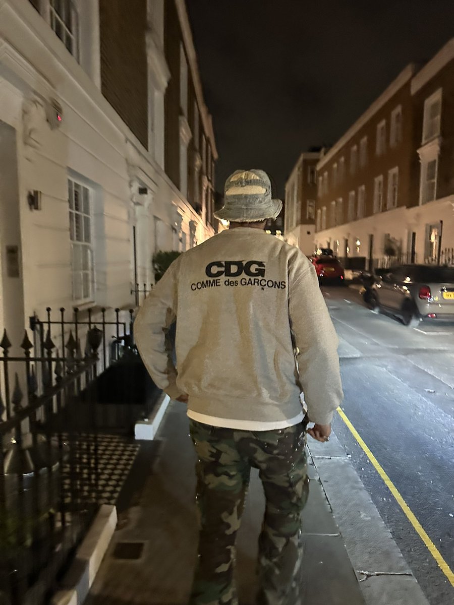 Ellis Gilbert tweet media