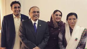 Mashooque78610's tweet photo. اللہ پاک ھمیشہ خوش رکہے جھموریت کو بچانے والے سیاستدان سلام ہو آپ کو بلاول صاحب آپ میں بڑی امیدیں ہیں نوجوانوں کو 
#iamBigFanOfBakhtawarBhutto https://t.co/719aSBtu3y