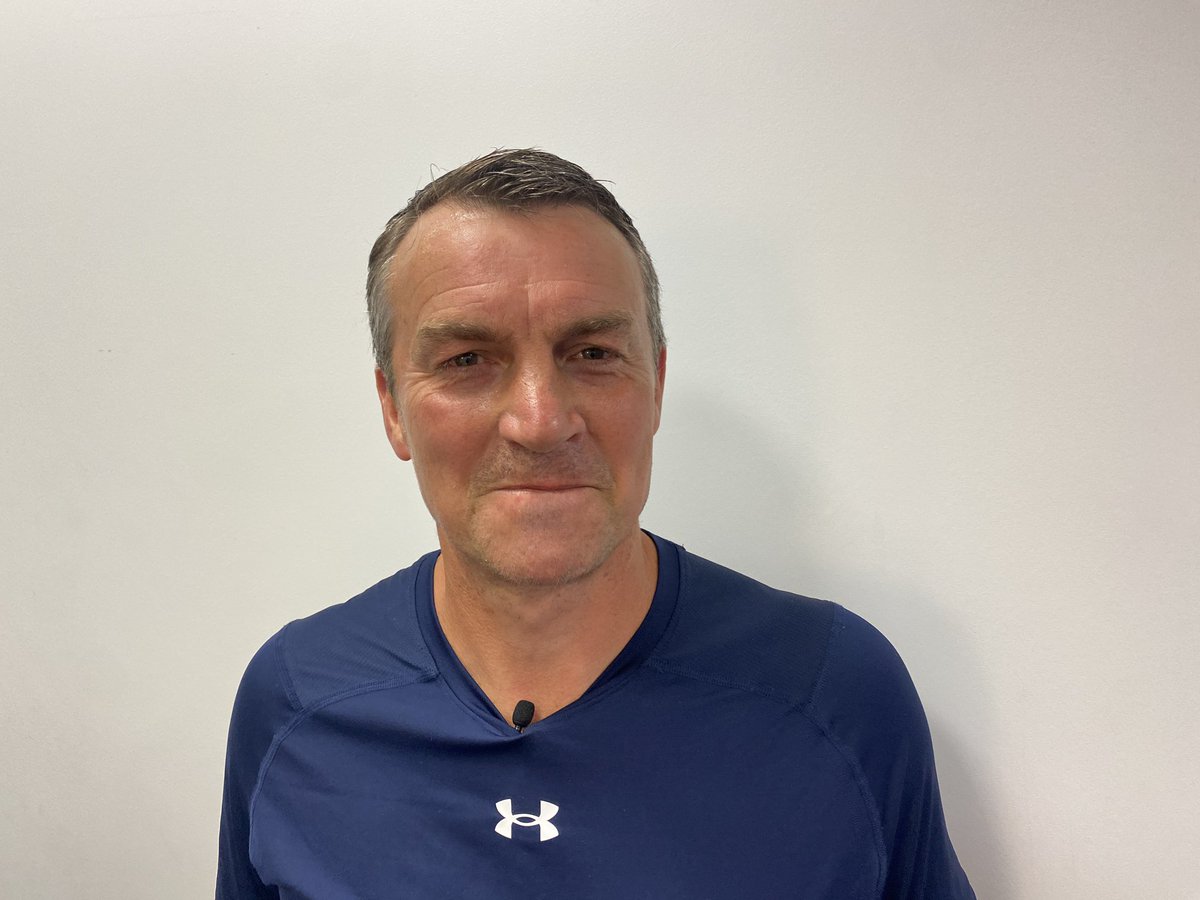 Shuttsie's tweet image. 10am @BBCShropshire Top 5. 11am #Food @chrisburtchef @TheShireColl 12pm #Gardening John Hughes. 1pm Boxer @richiewoodhall on Telford being the boxing capital of the Midlands, @Liamdavies_2 and his love for Shropshire 96fm DAB 📻 @BBCSounds click: bbc.co.uk/programmes/p0f…