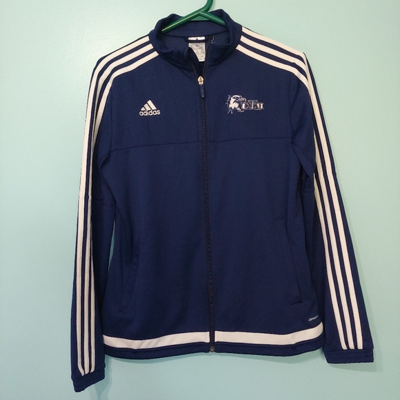 global7863's tweet photo. So good I had to share! Check out all the items I'm loving on @Poshmarkapp #poshmark #fashion #style #shopmycloset #lechateau #adidas #mnwkamishkanyc: https://t.co/U2qHdLCZ7d https://t.co/F0MK1CXSGf