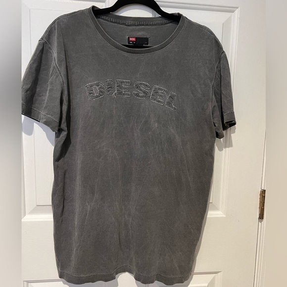 amdaus's tweet photo. So good I had to share! Check out all the items I'm loving on @Poshmarkapp #poshmark #fashion #style #shopmycloset #diesel: https://t.co/wjsyNLmxKN https://t.co/zOKAwcsMaT
