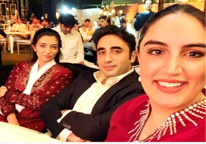 Mashooque78610's tweet photo. Legend personality  Bilawal Bhutto zardari is a future prime minister and Aseefa Bhutto and brave genius talented she looks like benizer Bhutto is bakhtawar Bhutoo zardari...
#iamBigFanOfBakhtawarBhutto https://t.co/GYpO5bS3Vm