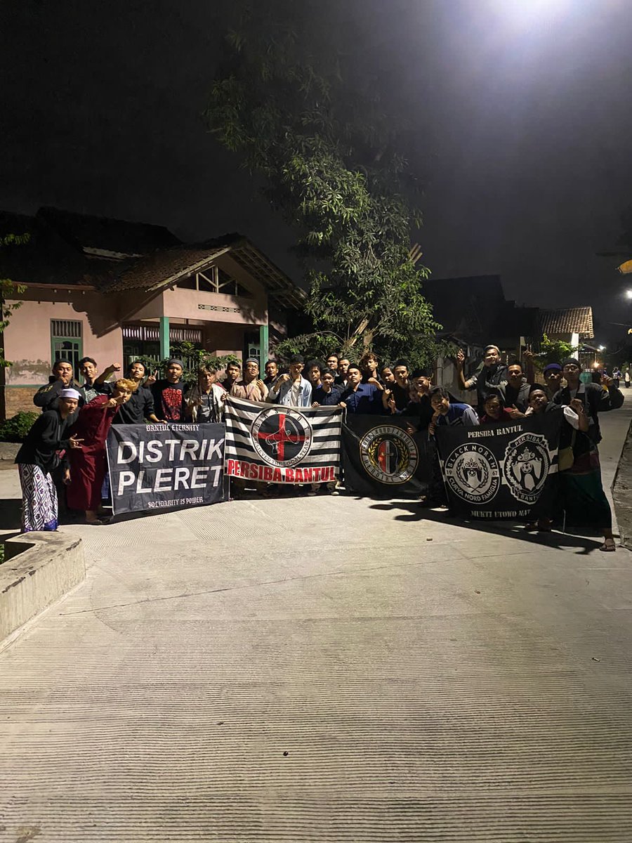 BLACKNORTH_12's tweet photo. Selamat dan sehat selalu saudaraku ✊
@DistrictHeroine https://t.co/q0pYbXiaKS