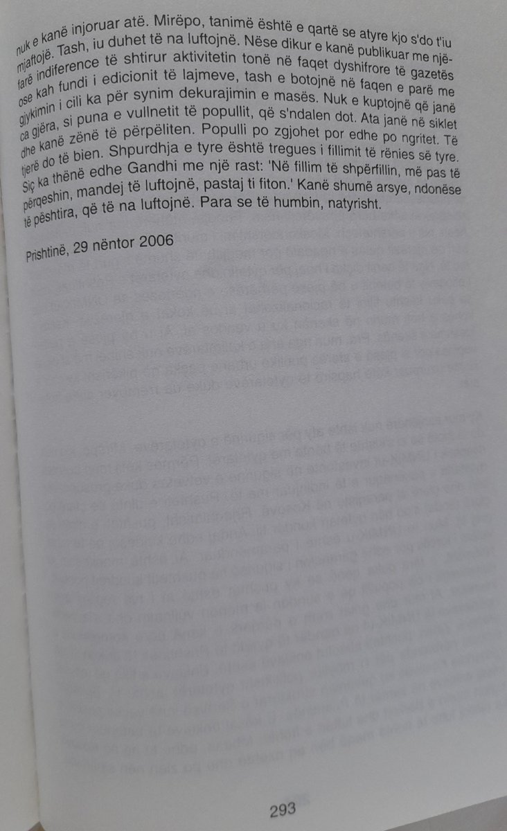 DrenShahini's tweet photo. RROFTË LIRIA! 
Aspak nuk befasohem sa herë që eksponentë të lartë të Qeverisë kryqëzojnë gazetarët! 
Edhe në opozitë, lideri i tyre, i ka kryqëzuar gazetarët! 
Disa foto, nga shkrimet me titujt: "Përpëlitja", "Të gjithë njerëzve si A.I", shkruar nga Albin Kurti! https://t.co/HUB6S9gYyB