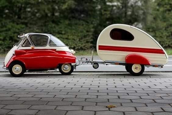 Ivycottagebaker's tweet photo. #smallcarSunday #smallcar #classic #vintage https://t.co/OVndVkDy7k