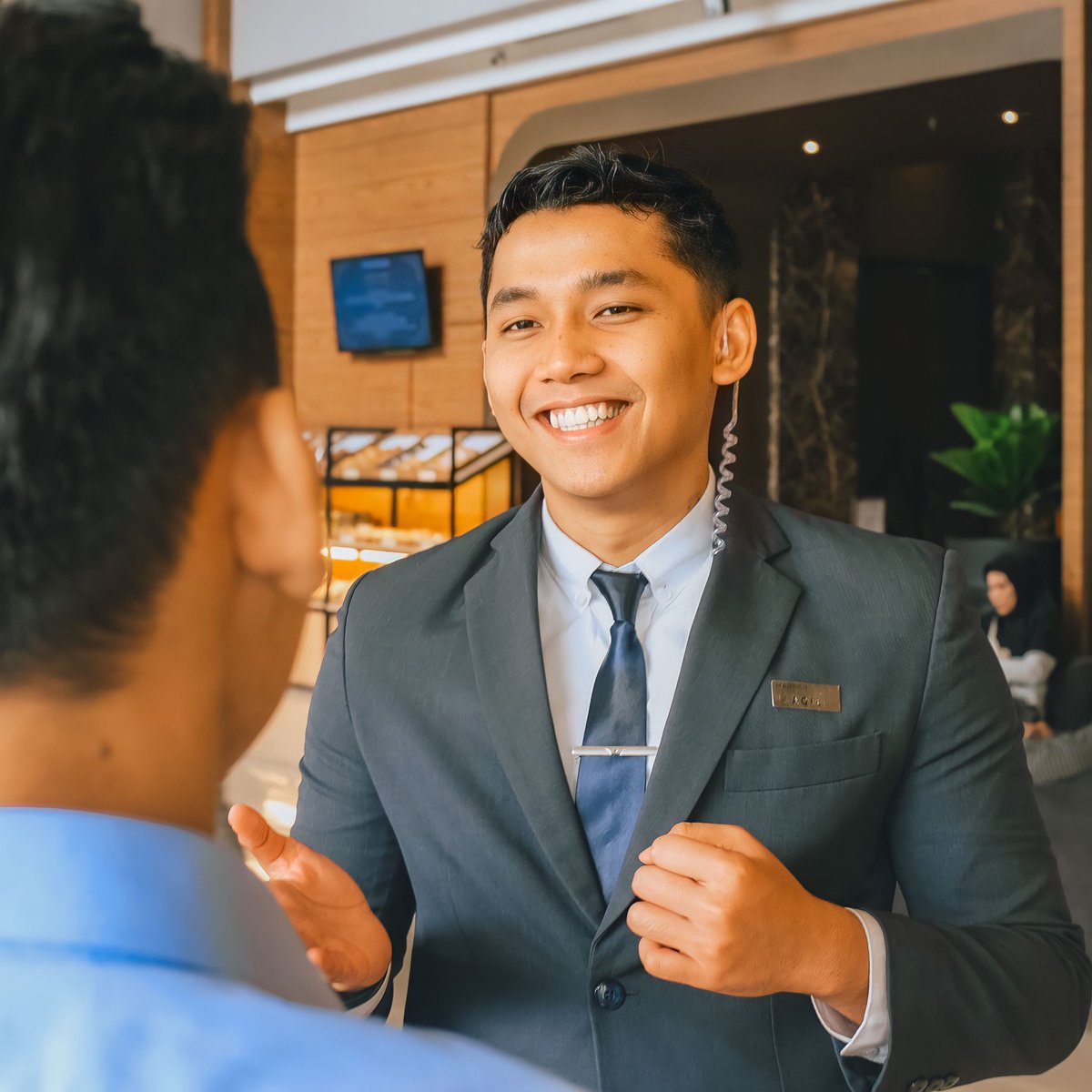 HarperJogja's tweet photo. Say hello to Aqil, our new Training Coordinator, who will ensure our team is equipped with the skills to deliver outstanding hospitality.
.
#stayatarchipelago #stayatharper #insidearchipelago #insideharper #harperjogja #harpermalioboro #harperhotels https://t.co/er84rnzQAp