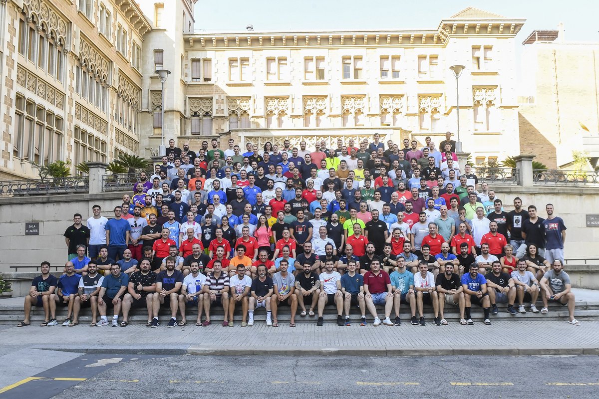 Se cierra el Curso de ENTRENADOR Superior Barcelona 2023 🧑‍🏫

#CES2023 #SomosEquipo