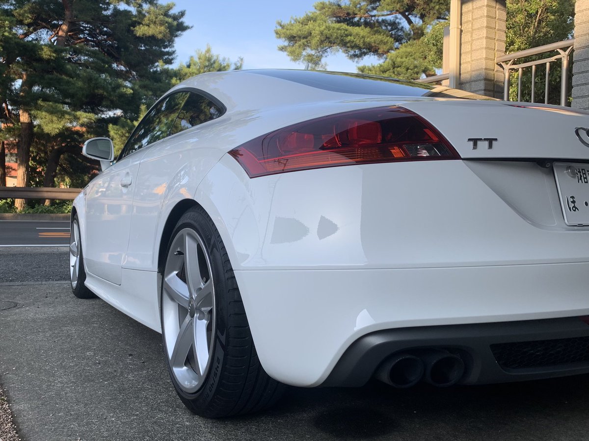 _____kn46's tweet photo. 洗車してヌルッとムチッと🚗✨
#TT8J https://t.co/kLk6l3zhUk