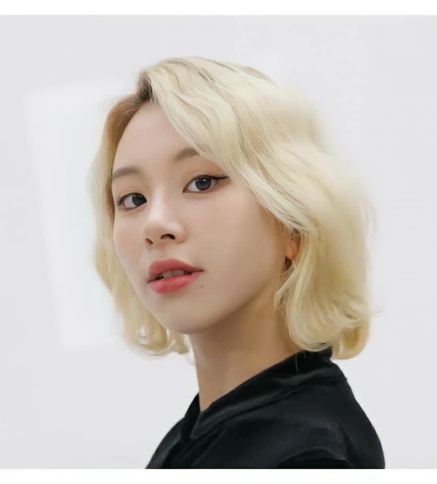 hourly chaeyoung (@chaeyounghours) on Twitter photo 