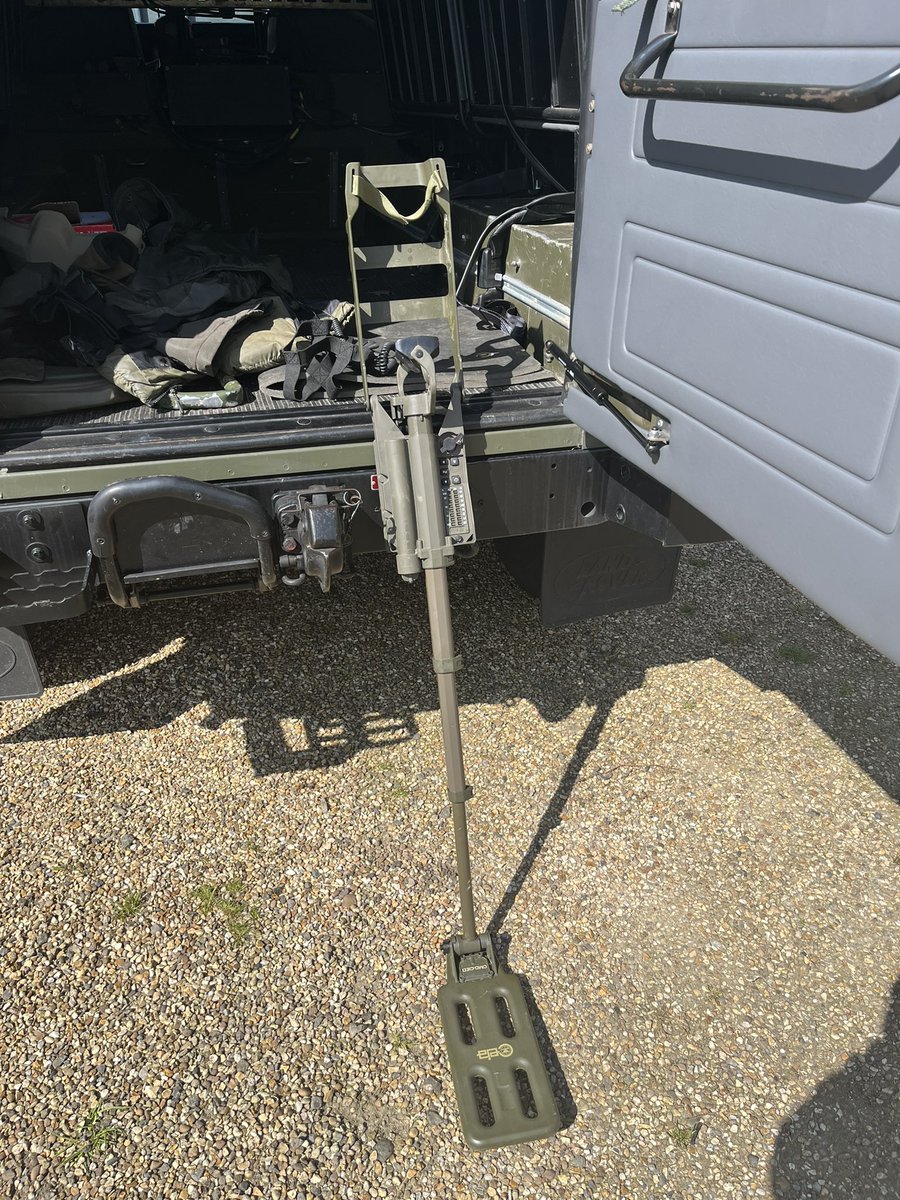 I’m doing a fundy for military EOD detectors for 🇺🇦 I’ll take out with me when I return soon. There’s a huge need as many assault units have none which is lethal. It’s a must have for all units. Can get at a great £ also . Can you all RT please. Link on my bio. Many thanks 🙏