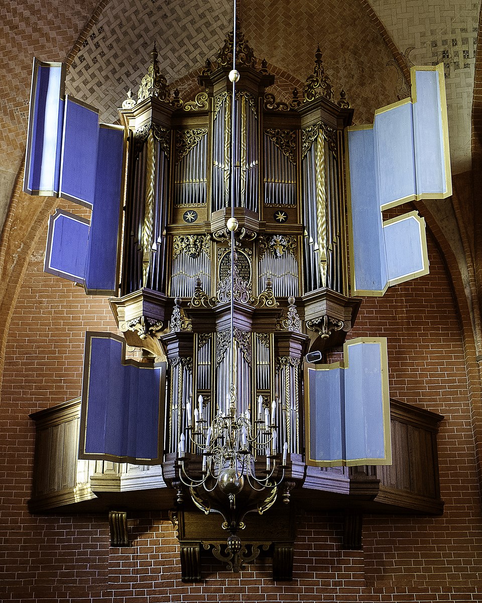 nikolausmella's tweet photo. Today marks the 154th anniversary of the death of the Dutch #OrganBuilder, Herman Eberhard #Freytag. :-) ☀️ 🧭 † #Peize 🇳🇱 #Nederland 🌷 #organ #orgel #orgue
1834 orgel Jacobuskerk, #Zeerijp.
📸: hardscarf • CC, 18th January 2015. https://t.co/Ygcs6lznek