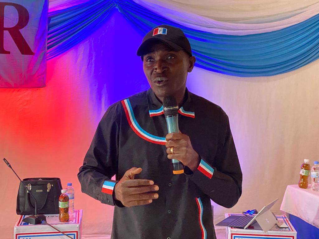 RpfMusanze's tweet photo. Kuri iki cyumweru abanyamuryango ba @rpfinkotanyi Bari mu nzego zatowe @MusanzeDistrict Bari mu mahugurwa ku miterere, inshingano, imikorere n'imikoranire y'inzego z'umuryango ni amahugurwa yatangijwe na chairman w'umuryango Ku rwego rw'akarere Bwana Ramuli Janvier @UrugagaI https://t.co/g4DOxaJjOZ