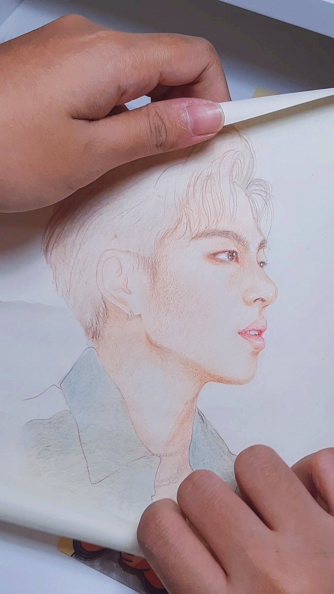AND OWWH WHAT DID I DO TO DESERVE UR TRADITIONAL JUNBIN DRAWING, TERRY??? I'M SO HONORED FOR THIS🥹😭 THEY BOTH LOOKS MORE THAN PRETTY N THE WAY YOU PACKED IT!?! I FEEL LIKE I'M GETTIN PAPER ROLL OF OLD HIGH QUALITY CLASSIFIED DRAWINGS FR i literally scream. thankyou, Terryㅠㅠ♡