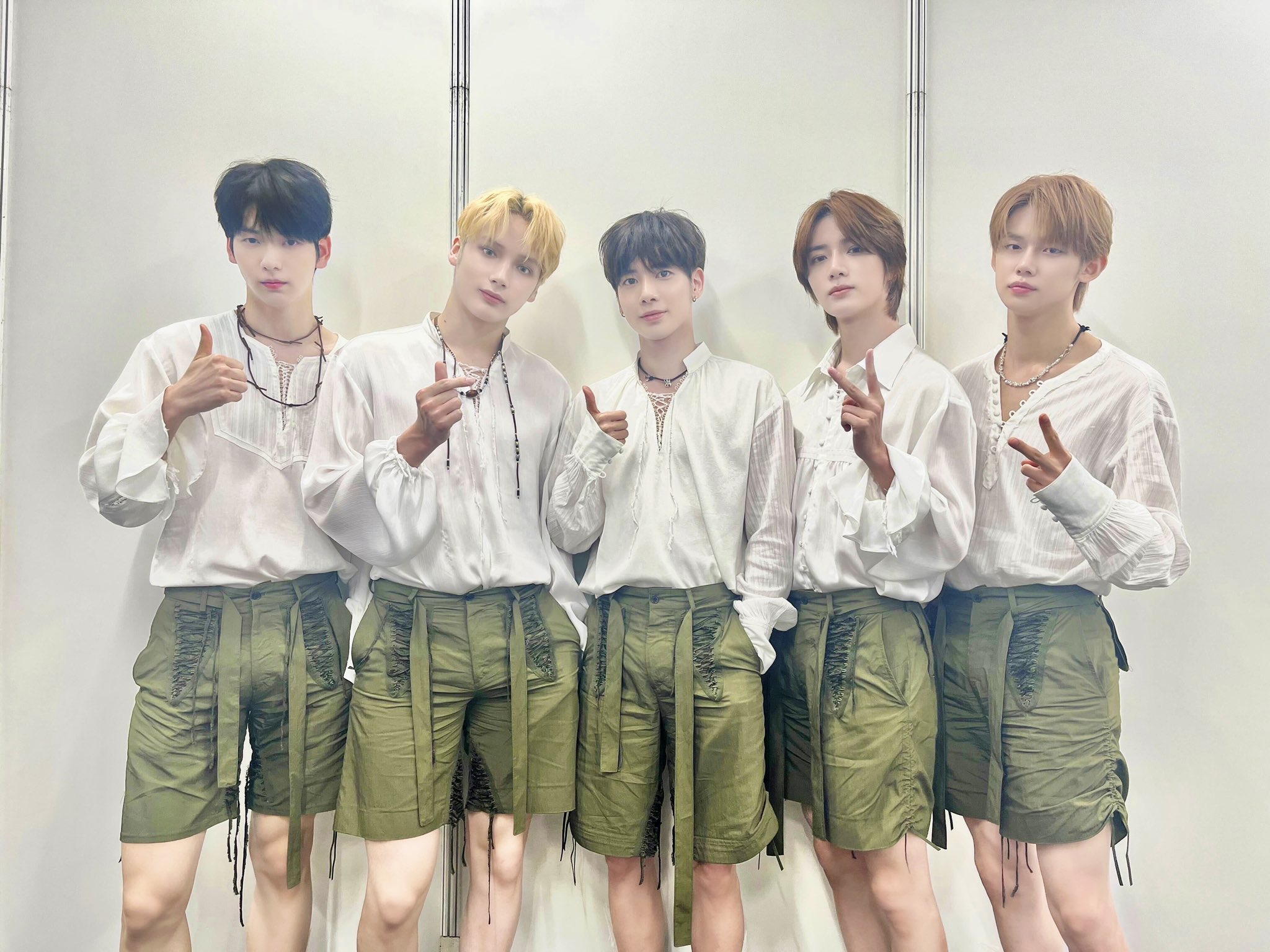 TOMORROW X TOGETHER - TXT シリアル　5枚　未使用　本州12日到着可　北海道、九州は速達で到着可 TXT JAPAN OFFICIAL on X: 