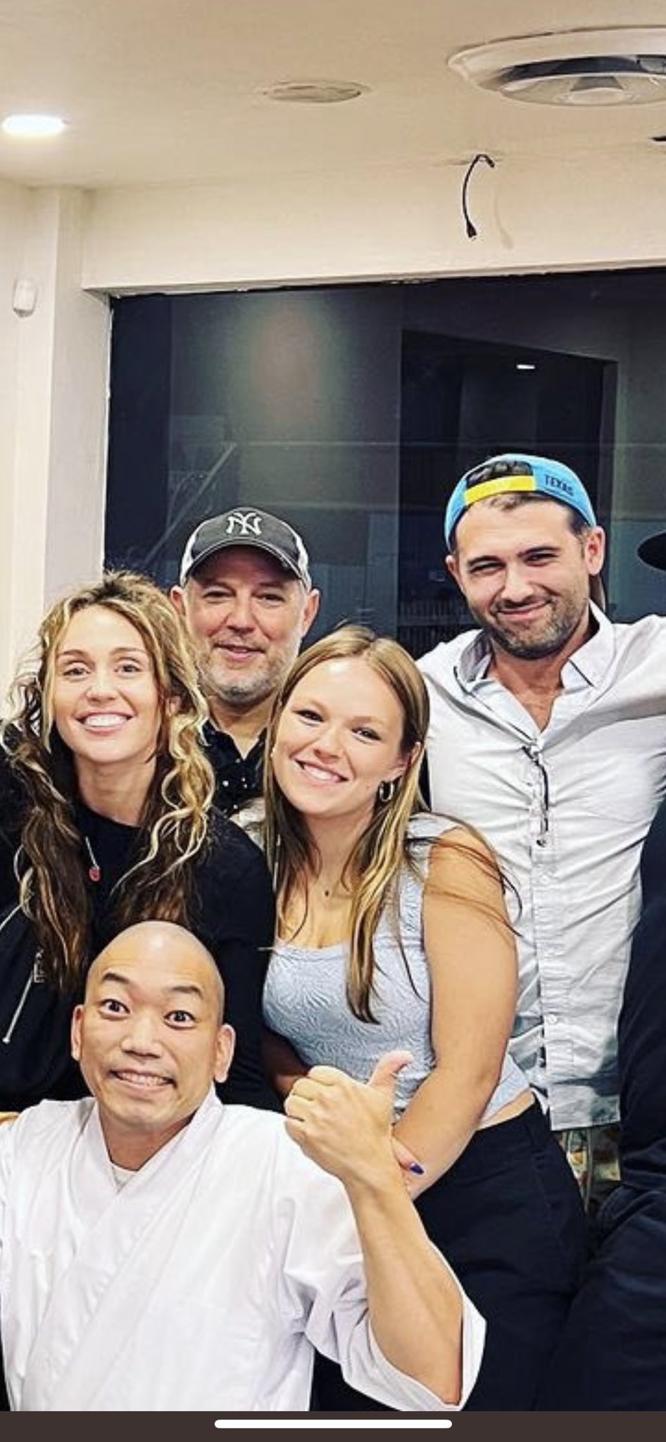 Miley Cyrus Noticias on Twitter "Después de muchos años, de manera