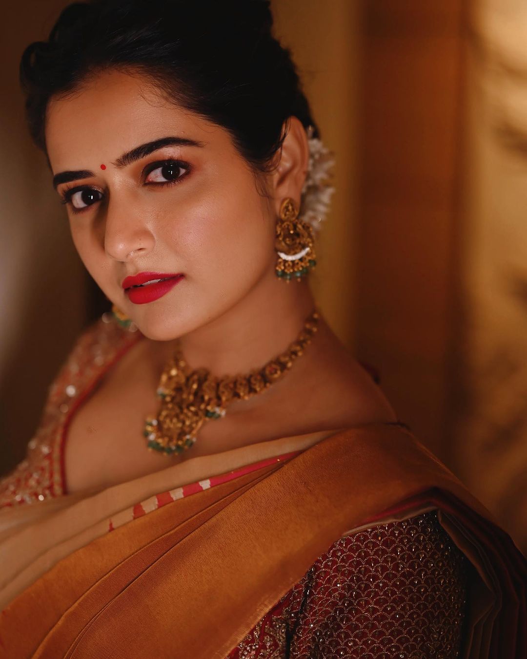 F1JcdTsWYAAZ1Jc?format=jpg&name=large