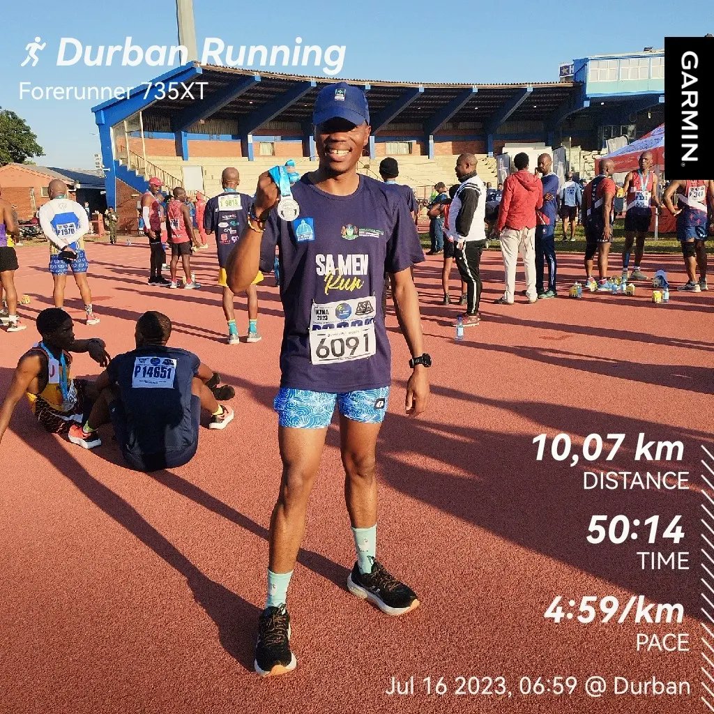 mpumzet2002's tweet photo. ..Happy new PB for a 10km to myself π..#SAmenrun #RunningWithTumiSole https://t.co/rnqmKvEo5h