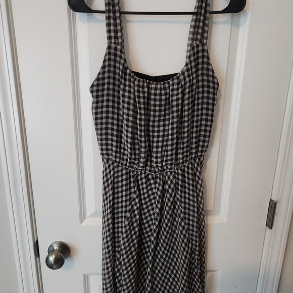 Stylespick2's tweet photo. So good I had to share! Check out all the items I'm loving on @Poshmarkapp #poshmark #fashion #style #shopmycloset #halo: https://t.co/d9iuJvZa9E https://t.co/40wOSD7Fhh