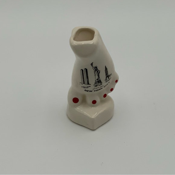 So good I had to share! Check out all the items I'm loving on <a href="/Poshmarkapp/">Poshmark</a> #poshmark #fashion #style #shopmycloset #hannaandersson #zara: posh.mk/tA9kiQRRiBb